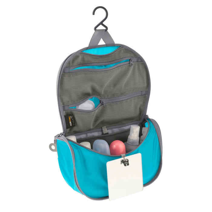 Sea to Summit Travelling Light Small Hanging Toiletry Bag