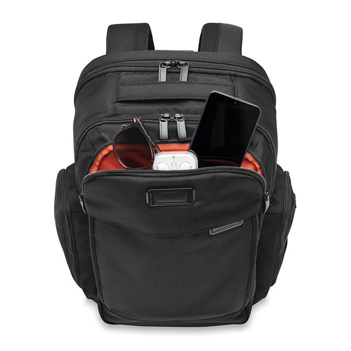 Briggs & Riley Baseline Traveler Backpack